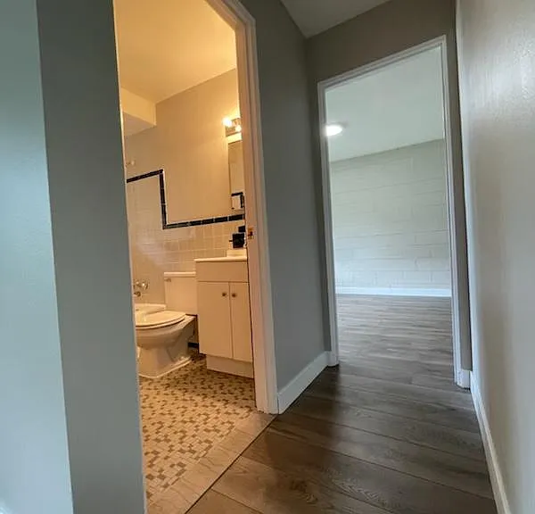 2812 Coolidge Hwy #21 — Photo 6