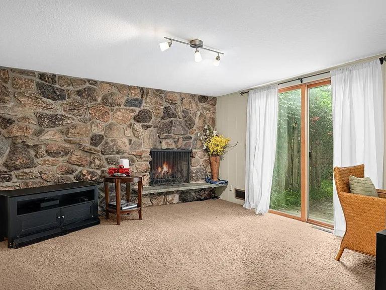 7408 Oaklawn Ave — Photo 14