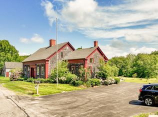 449 South St, Rockport, ME 04856