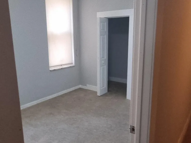 5631 Northumberland St #1 — Photo 20