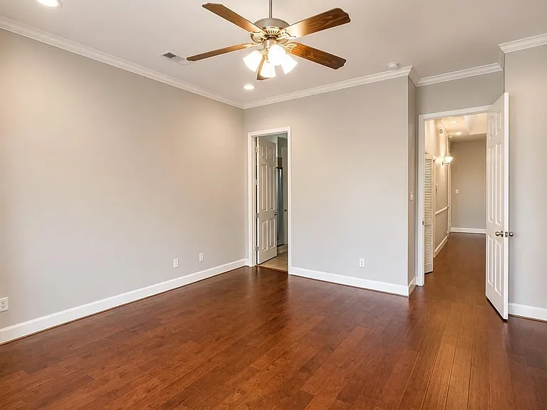 1605 W Dallas St #C — Photo 22