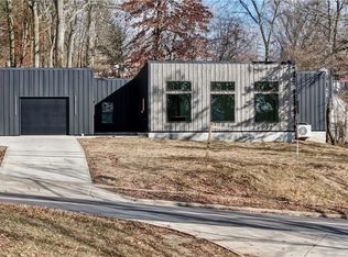 537 Oak Hill Rd, Wooster, OH 44691