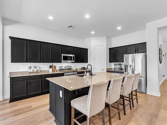 2nd image of 2459 E LINDRICK Drive