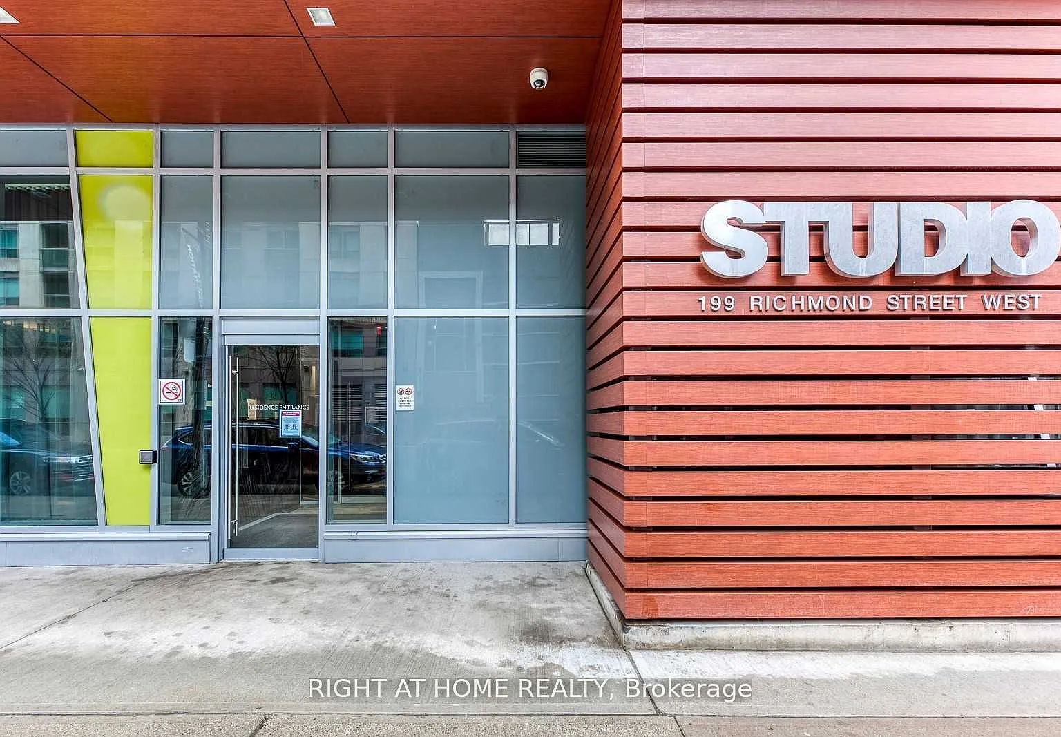 2 bed, $2,950 — Photo 1