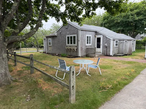 2 Sconset Ave, Nantucket, MA 02554