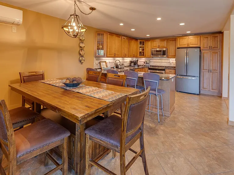 21 Woodbury Dr #27 — Photo 8