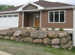 2003 Butler Ct, Middleton, WI 53562