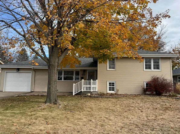 526 Prospect Dr, Spencer, IA 51301