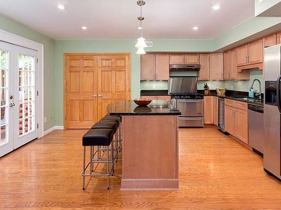 Kitchen steel appliances