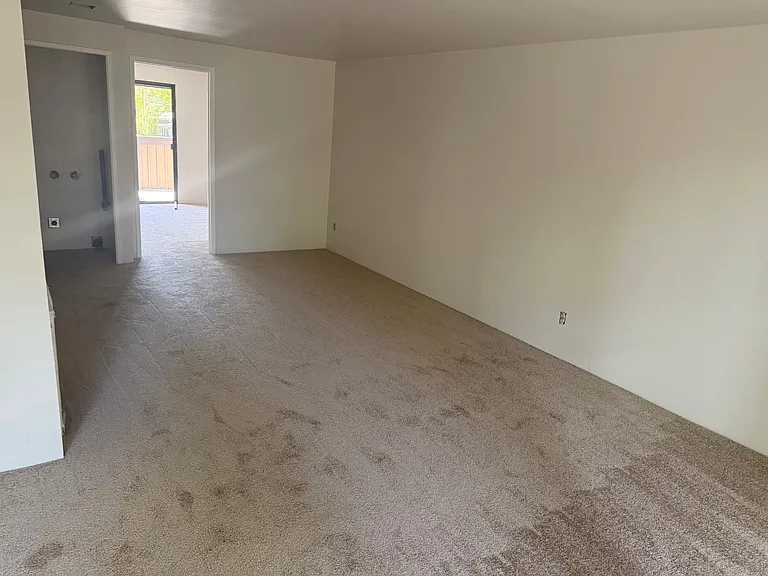 921 Fulton Ave #424 — Photo 7