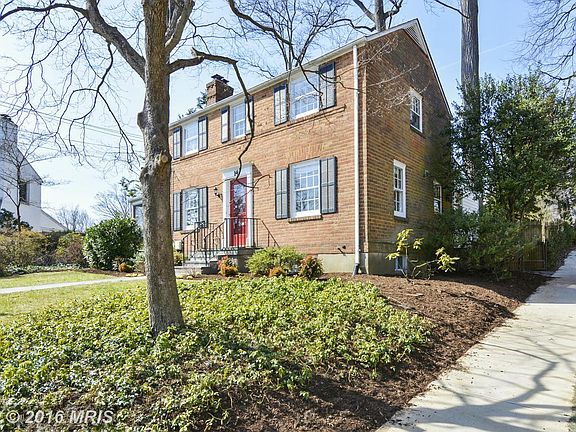 2nd image of 14 Kentbury Way