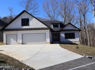 301 Seminole Trce, Loudon, TN 37774