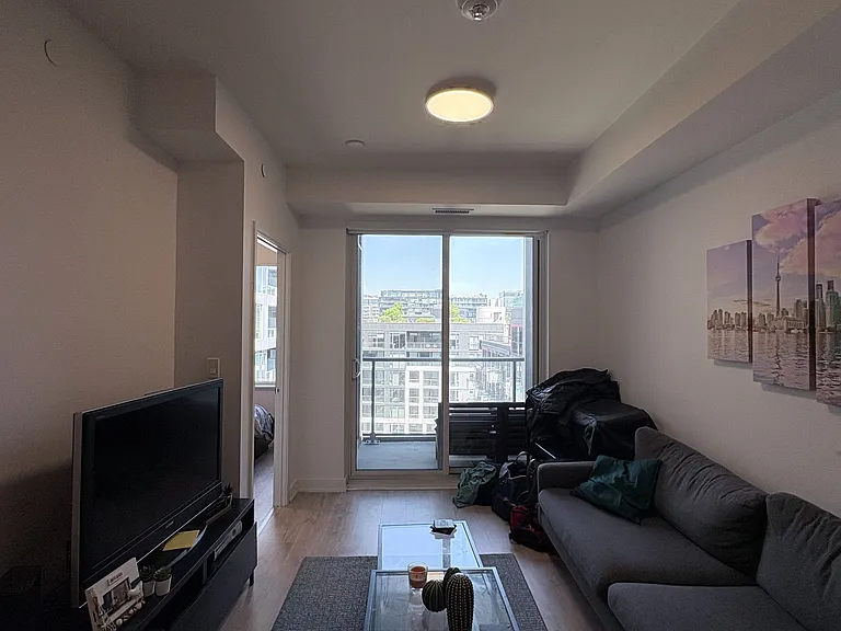 576 Front St W #1002 — Photo 10