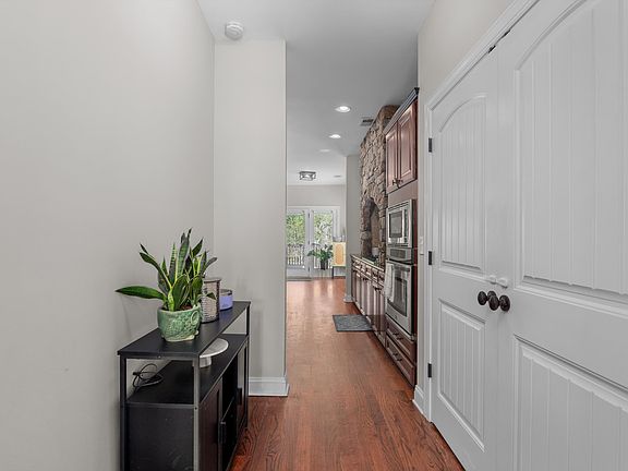 5th image of 1024 Highgrass Ct