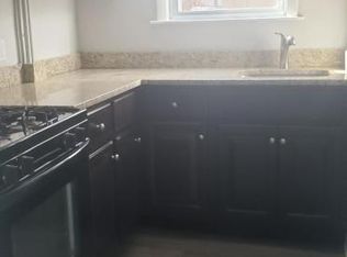 195 Middle St, Fall River, MA 02724