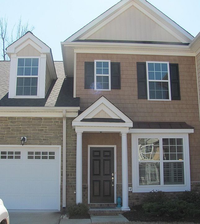 1st image of 1104 Braemar Crk
