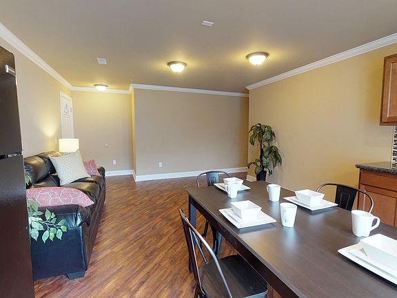 2nd image of 2209 Sweet Home Rd #65
