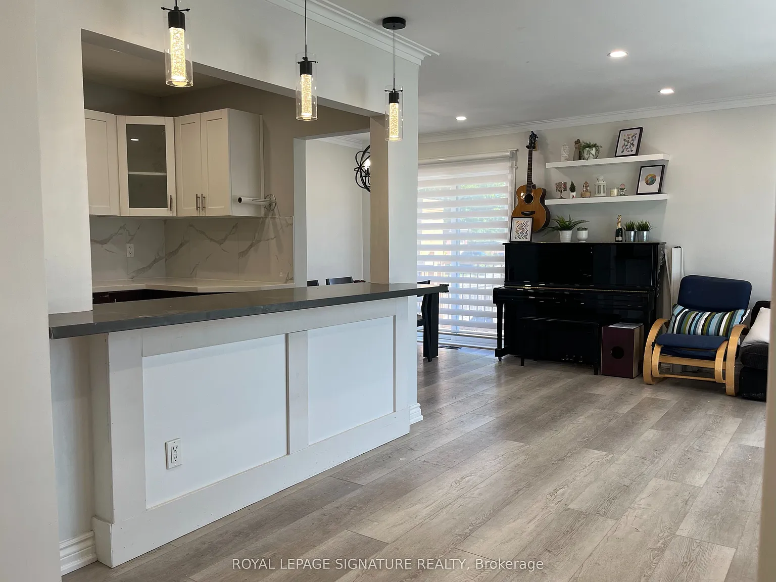 3 bed, $2,950 — Photo 3