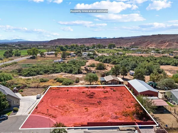 Bronze Eagle Cir, Logandale, NV 89021