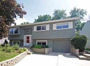 251 E Prairie Ave, Lombard, IL