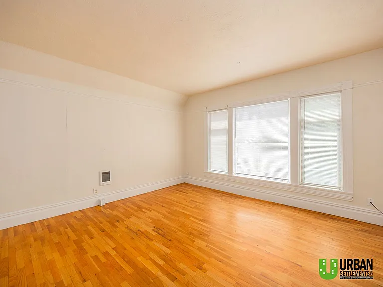 828 W Cleveland Ave — Photo 6