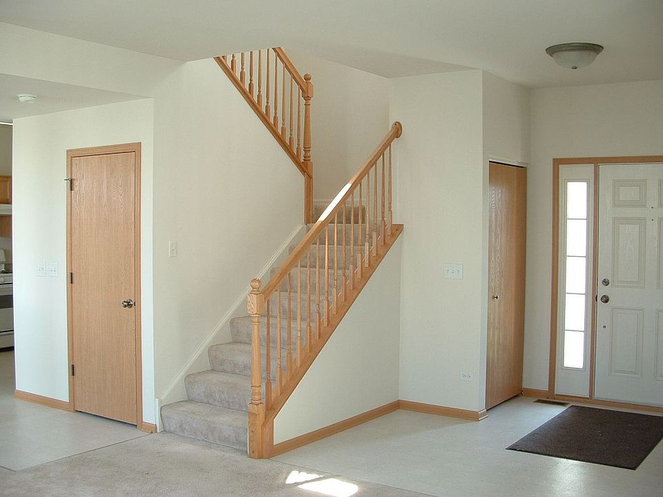 2nd image of 3734 Adesso Ln