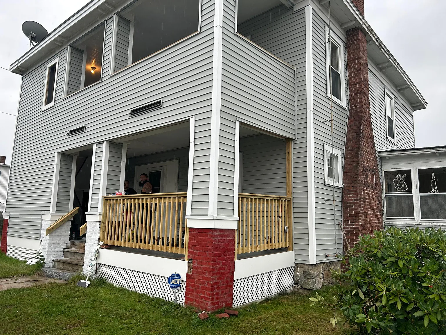 2 bed, 850 sqft, $1,995 — Photo 1