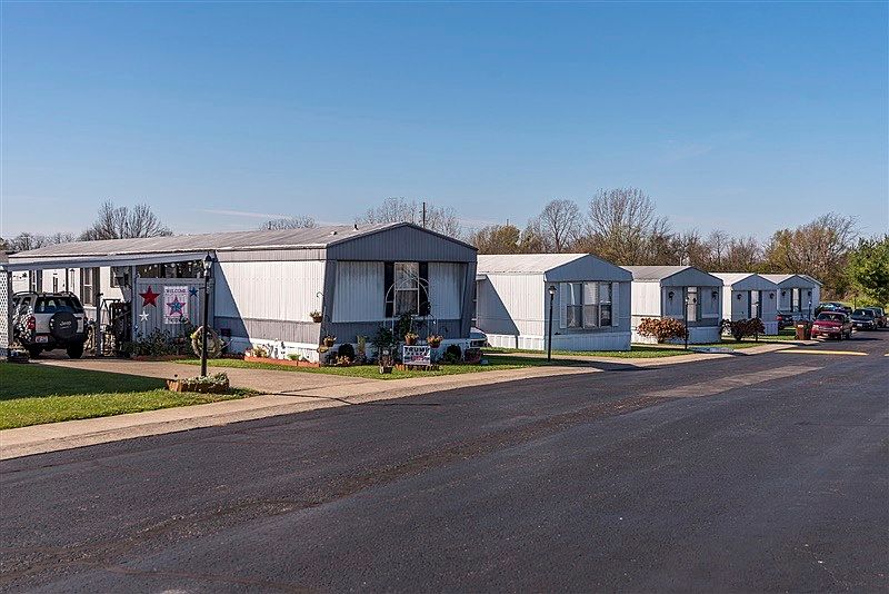 1st image of 300 N South St Lot 41