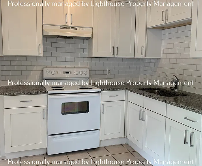 7544 Wilder Ave — Photo 7