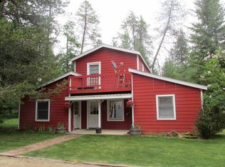 110 Country Ln, Sagle, ID 83860