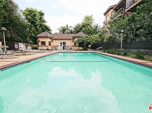 4595 Wilshire Blvd Unit 106, Los Angeles, CA 90010