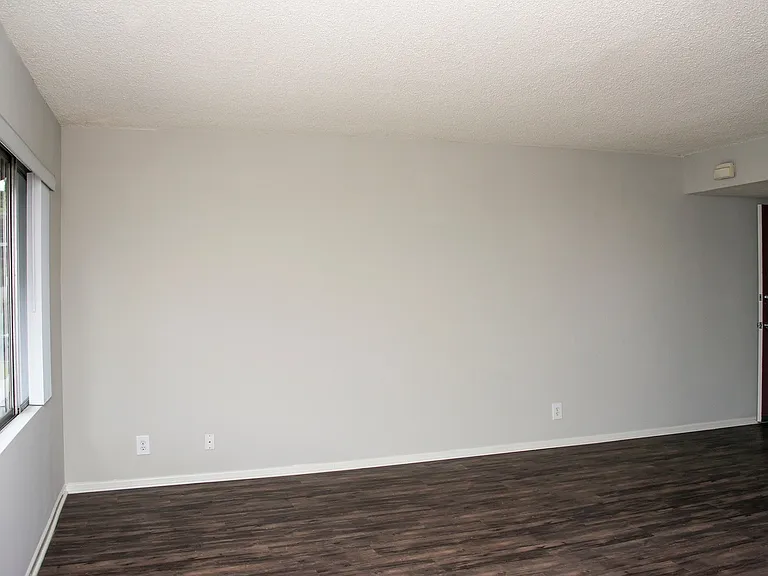 420 Burchett St — Photo 24