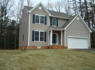 4216 Cameron Rd, Hopewell, VA 23860