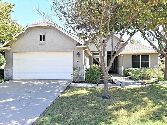 3rd image of 9405 Trailwood Dr