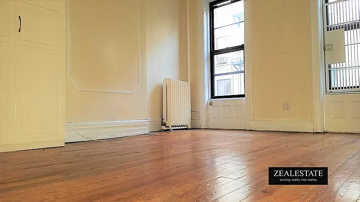 Rented by ZealEstate Group Inc | media 30