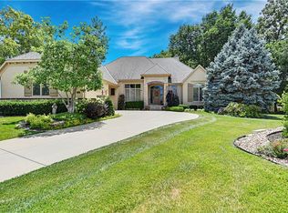 13132 Reeds St, Leawood, KS 66209
