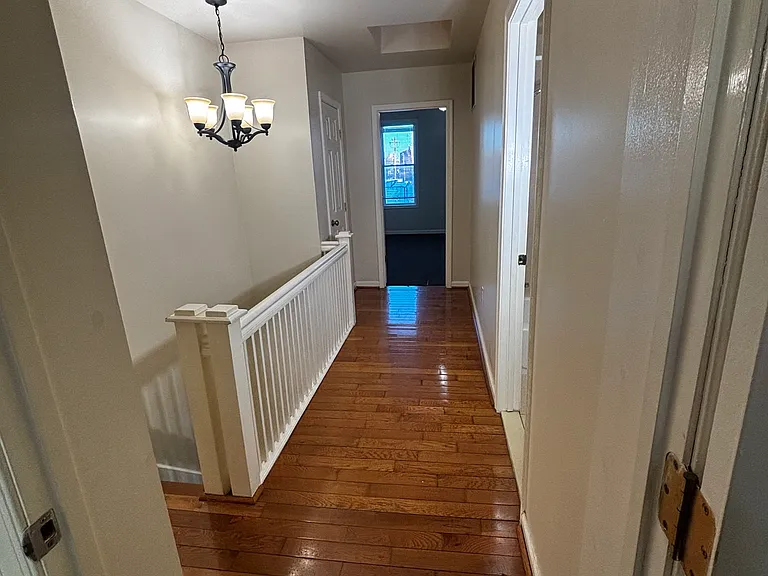422 S Smallwood St — Photo 10