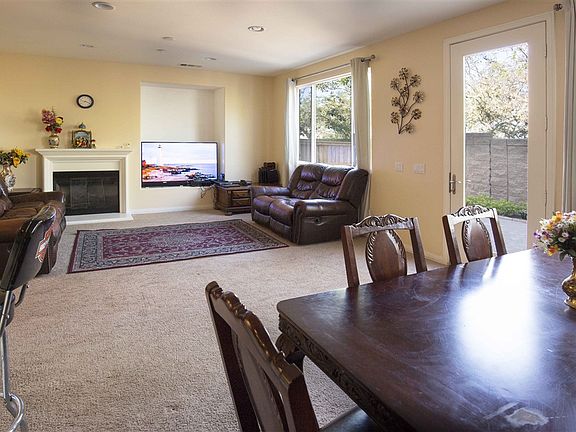 5th image of 10530 Hollingsworth Way