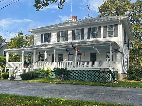 2nd image of 98  Iron Point Road