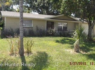 7212 Country Club Dr, Hudson, FL 34667