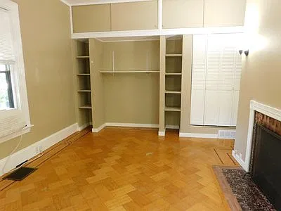 Studio, $2,100 — Photo 3