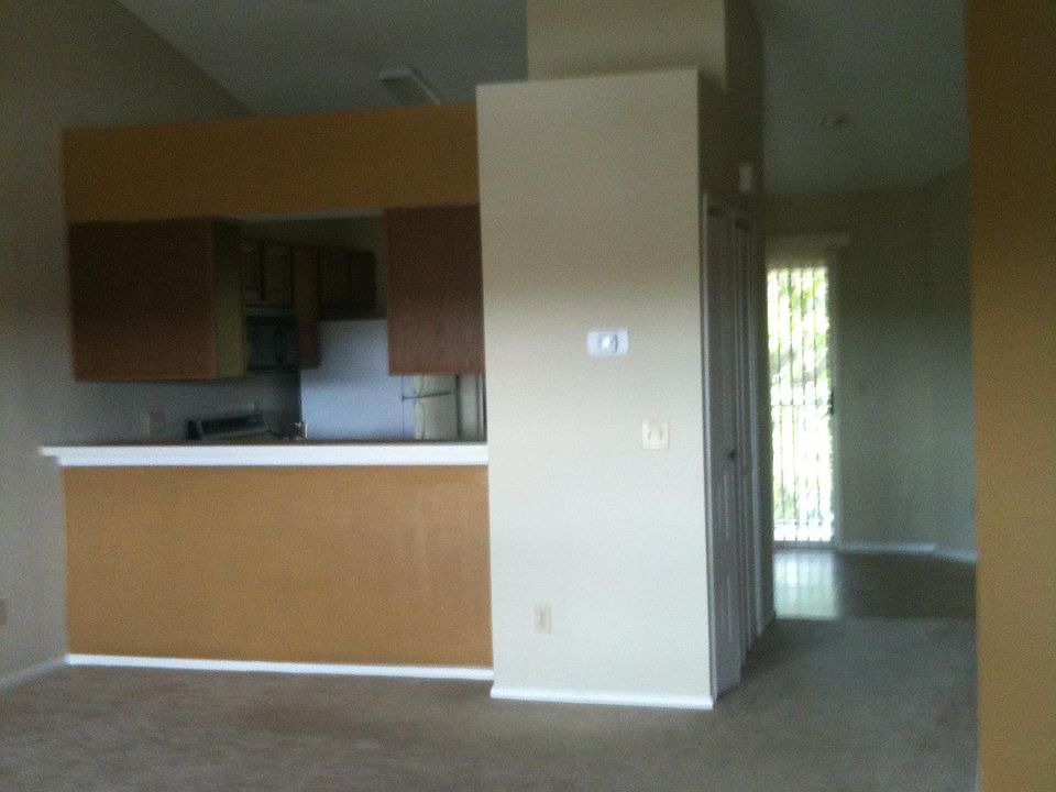 2nd image of 168 Reserve 204 Cir