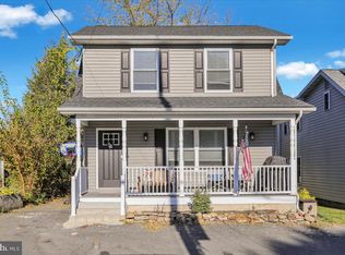 329 S View Rd, Fleetwood, PA 19522