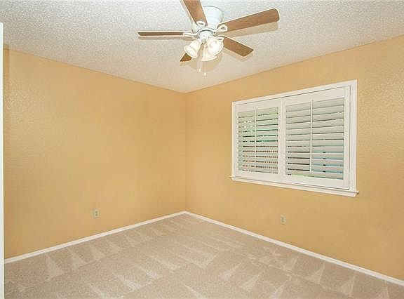 2nd image of 2318 Matterhorn Dr
