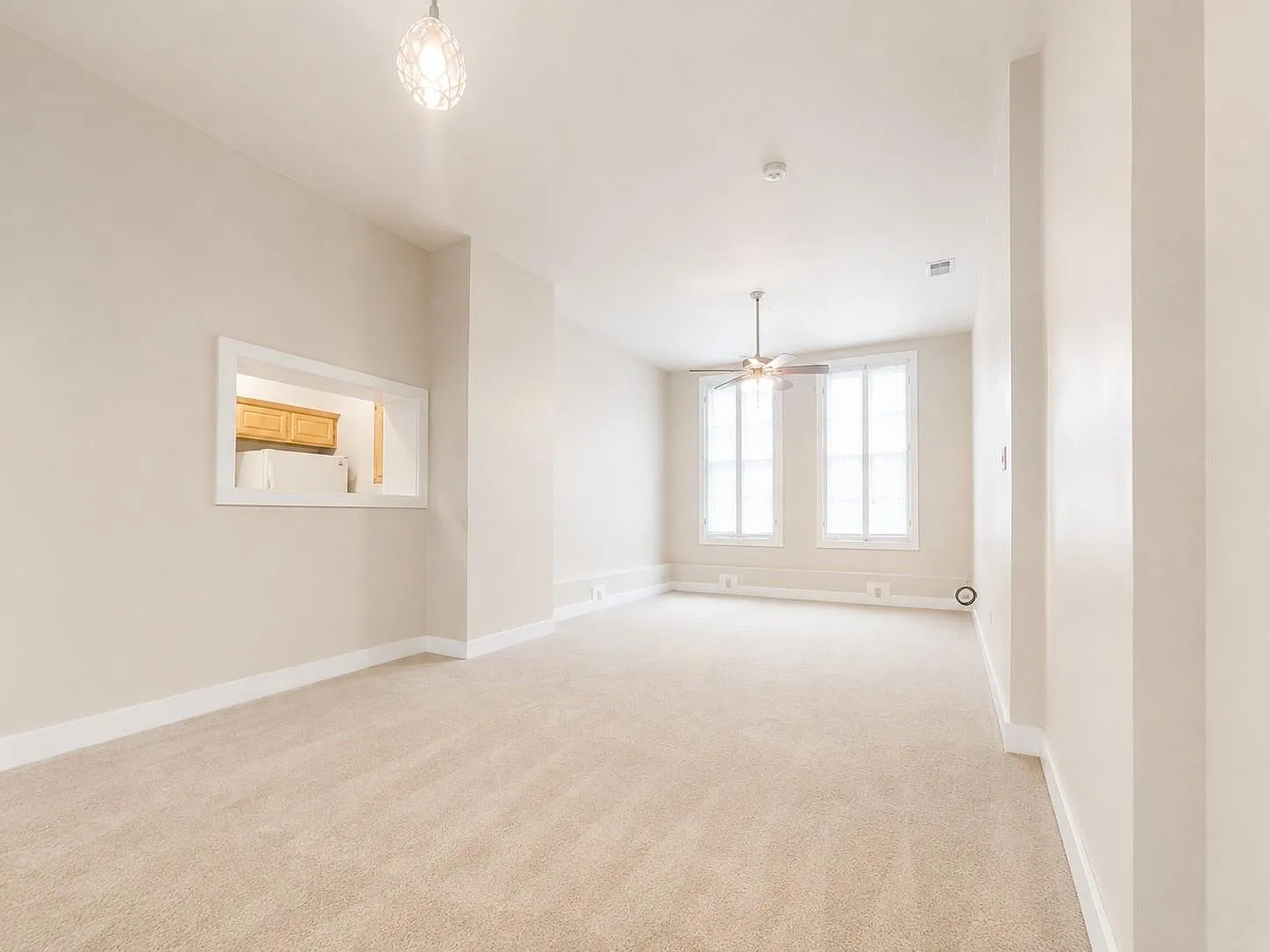 1 bed, 1.0 bath, 1050 sqft, $1,650 — Photo 3
