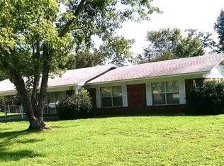 312 Red Bluff Rd, Atlanta, TX 75551