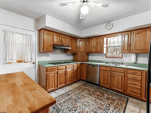 5th image of 96 Dunkard Valley Blvd