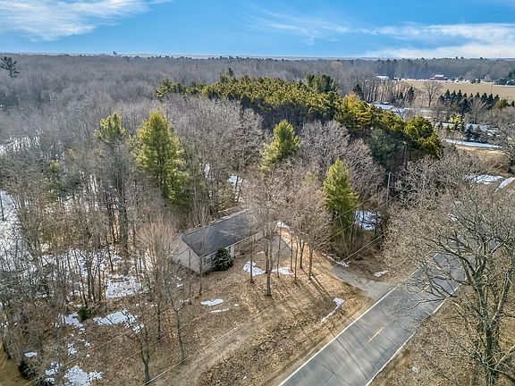 3rd image of 9324 Whitbeck Rd