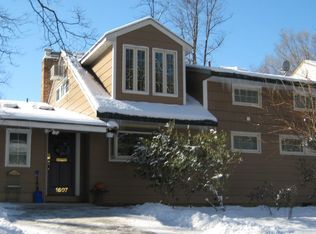 1607 Marshall Ave, Rockville, MD 20851