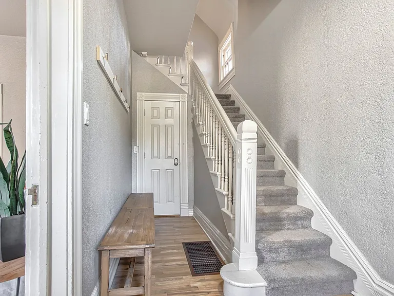 812 E Kiowa St — Photo 15